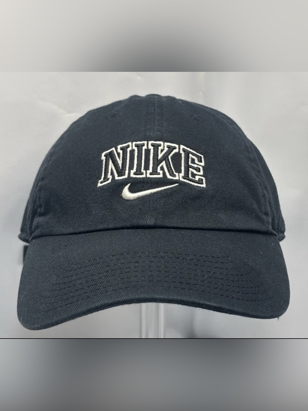 Nike Heritage86 Adjustable Hat Black/White Embroidered Logo Cotton Cap 1Size